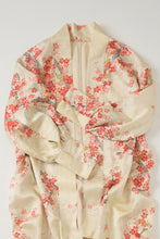 画像をギャラリービューアに読み込む, 芝地紋に枝桜花模様【六つ釦】