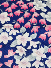 画像をギャラリービューアに読み込む, 変わり波地紋に花尽くし模様【ティアード】