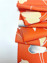 画像をギャラリービューアに読み込む, 草華地起こし模様【サイドギャザーワンピース】