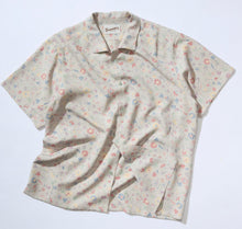 画像をギャラリービューアに読み込む, 花唐草模様【S】