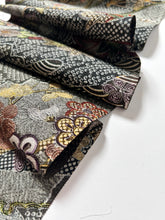 画像をギャラリービューアに読み込む, 古典梅花尽くし模様【L】