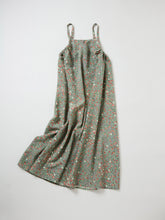 画像をギャラリービューアに読み込む, 縮緬・椿尽くし模様【サイドギャザーワンピース】