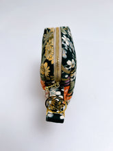 画像をギャラリービューアに読み込む, 牡丹菖蒲桜楓草花尽くし模様【中】