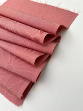 画像をギャラリービューアに読み込む, 菊葉の織り出し模様【六つ釦】