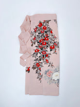 画像をギャラリービューアに読み込む, 椿模様・牡丹【フォーマルシュッケニ】