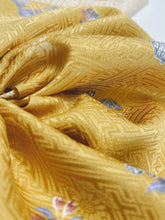 画像をギャラリービューアに読み込む, 花紗綾型地紋に桜絵模様【ティアード】