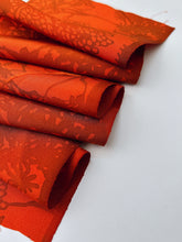 画像をギャラリービューアに読み込む, 木々草花の影絵模様【六つ釦】