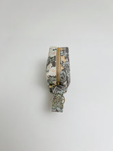 画像をギャラリービューアに読み込む, 総草花模様【小】