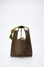 画像をギャラリービューアに読み込む, 華亀甲模様【ケニショ・小】