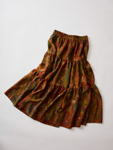 画像をギャラリービューアに読み込む, 菖蒲牡丹菊草花模様【ティアード】