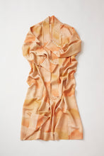 画像をギャラリービューアに読み込む, 地割れ模様に雲暈し模様【六つ釦】