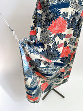 画像をギャラリービューアに読み込む, 菊古典模様【サイドギャザーワンピース】