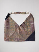 画像をギャラリービューアに読み込む, 更紗に唐花・花鳥模様引箔【あずま型 大】上物