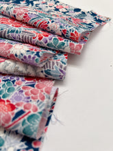 画像をギャラリービューアに読み込む, 白線花尽くし模様【四つ釦】