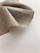 画像をギャラリービューアに読み込む, 幾何学織り模様【化繊】