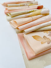 画像をギャラリービューアに読み込む, 地紋お越し菊枝模様の暈し染め【ギャザータイプ】