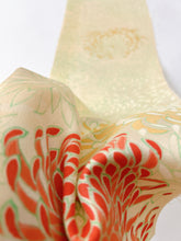 画像をギャラリービューアに読み込む, 菊尽くし模様【四つ釦】