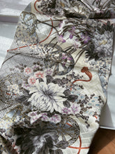 画像をギャラリービューアに読み込む, 【特長】桧垣地紋に金彩縁に大車花模様