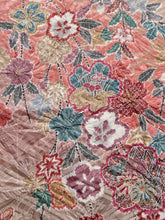 画像をギャラリービューアに読み込む, 紗綾型地紋に絞りに梅葉模様【長丈シュッケニ】【日本橋三越品】