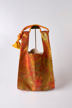 画像をギャラリービューアに読み込む, ⚠️難アリ・赤緑の暈し引箔の唐花模様【ケニショ・大】