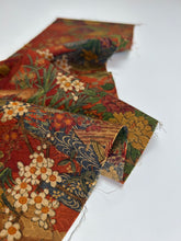 画像をギャラリービューアに読み込む, 菖蒲牡丹菊草花模様【ティアード】