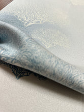 画像をギャラリービューアに読み込む, 枝木模様に暈し染め模様【ギャザータイプ】