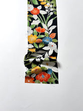 画像をギャラリービューアに読み込む, 小花地紋に花模様 【L】