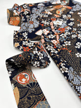 画像をギャラリービューアに読み込む, 七宝地紋に扇古典柄金彩模様【長丈シュッケニ】【日本橋三越品】