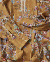 画像をギャラリービューアに読み込む, 孔子模様に華柄【四つ釦】