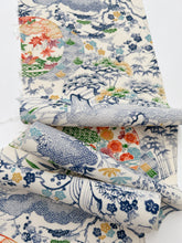 画像をギャラリービューアに読み込む, 型染に御所車風景丸文【六つ釦】