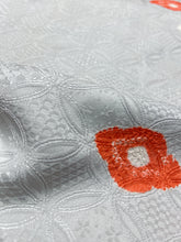 画像をギャラリービューアに読み込む, 七宝地紋に絞り絵【シュッケニ】