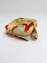 画像をギャラリービューアに読み込む, 抽象梅地紋模様【大】