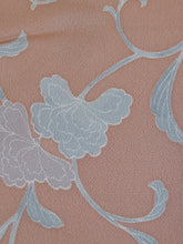 画像をギャラリービューアに読み込む, 華唐草花模様【ティアード】