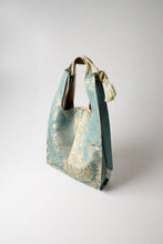 画像をギャラリービューアに読み込む, 更紗模様・引箔【ケニショ・大】