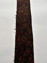 画像をギャラリービューアに読み込む, 水彩風唐草花模様・縮緬