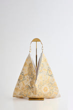 画像をギャラリービューアに読み込む, 裂取宝相華蜀江華模様【あずま型 中】上物