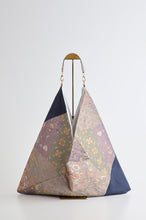 画像をギャラリービューアに読み込む, 更紗に唐花・花鳥模様引箔【あずま型 大】上物