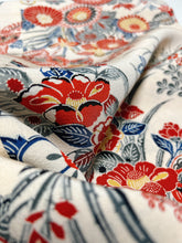画像をギャラリービューアに読み込む, 椿に菖蒲花模様型染【シュッケニ】