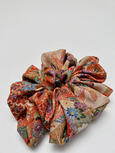 画像をギャラリービューアに読み込む, 金彩縁の古典模様【大・単品】