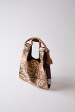 画像をギャラリービューアに読み込む, 唐織格天井舞楽模様【ケニショ・小】