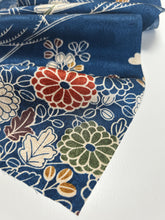 画像をギャラリービューアに読み込む, 菊地紋尽くしに菊模様【L】