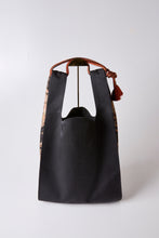 画像をギャラリービューアに読み込む, 唐織裂取正倉院模様・本漆箔【ケニショ・大】