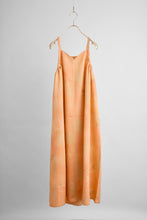 画像をギャラリービューアに読み込む, 短冊地紋絵【サイドギャザーワンピース】