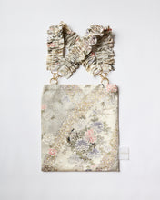 画像をギャラリービューアに読み込む, 千總小紋花車模様・金彩【ギャザートート】①