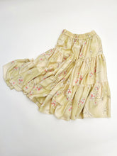 画像をギャラリービューアに読み込む, 流水地紋に花模様【ティアード】