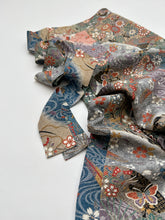 画像をギャラリービューアに読み込む, 膨れ織地に扇模様【シュッケニ】