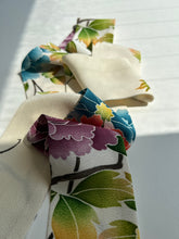 画像をギャラリービューアに読み込む, 鮫小紋地紋に暈し染の牡丹模様【特短】