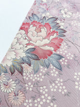 画像をギャラリービューアに読み込む, 大牡丹に金彩縁模様【四つ釦】