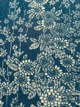 画像をギャラリービューアに読み込む, 流水地紋に草花模様【S】