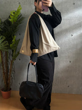 画像をギャラリービューアに読み込む, 白橡色【ケニあずま大】